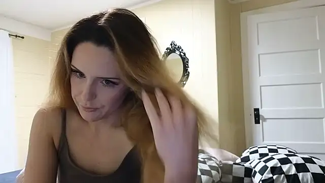 sexylilly69 online show from June 15, 2026, 1:41 am