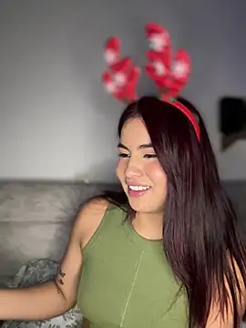 Zarah Blare online show from December 24, 2024, 4:55 am