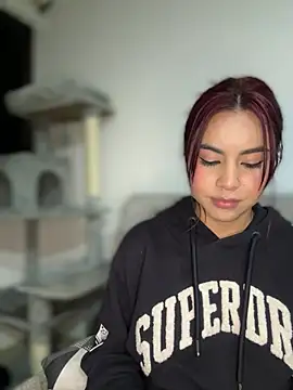 Zarah Blare online show from January 31, 2025, 6:02 am