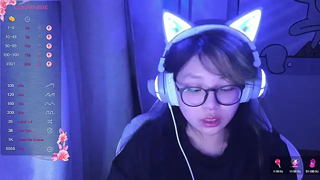 Snapshot of maydaykimmy chatting on February 15, 2025, 9:04 pm maydaykimmy online show from February 15, 2025, 9:04 pm