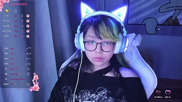 Snapshot of maydaykimmy chatting on March 5, 2025, 8:21 pm maydaykimmy online show from March 5, 2025, 8:21 pm