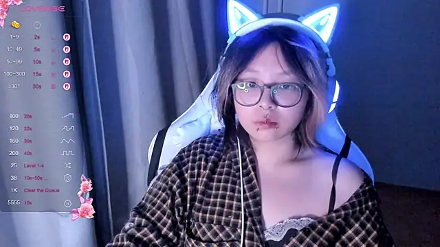 Snapshot of maydaykimmy chatting on November 11, 2025, 12:54 am maydaykimmy online show from November 11, 2025, 12:54 am