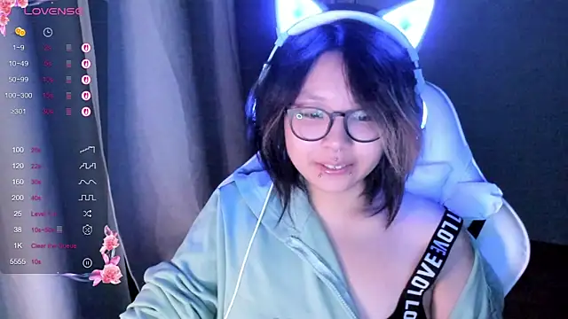 Snapshot of maydaykimmy chatting on November 17, 2025, 8:25 pm maydaykimmy online show from November 17, 2025, 8:25 pm