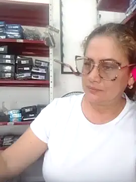 sophiahunt286 online show from March 7, 2026, 3:42 pm