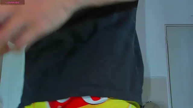 MikeRoss7777 online show from October 18, 2025, 10:21 pm