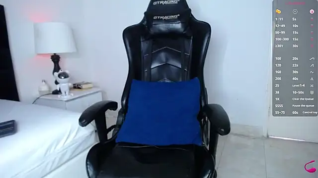 JuanCamiilo 66 online show from January 28, 2025, 9:50 pm