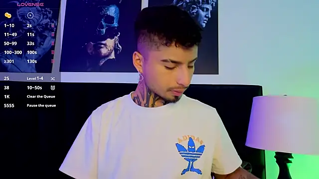 JuanCamiilo 66 online show from February 11, 2026, 1:32 am