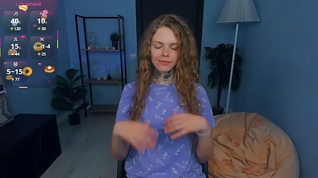 RayaNenlia online show from March 17, 2025, 8:18 am