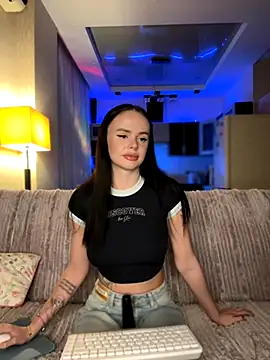 DinaTasty online show from October 31, 2025, 5:47 pm