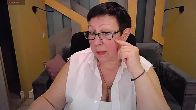 BarbaraTurners online show from January 22, 2025, 6:52 pm