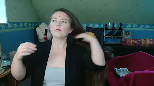 Snapshot of SherineDivine chatting on October 29, 2025, 3:58 pm SherineDivine online show from October 29, 2025, 3:58 pm