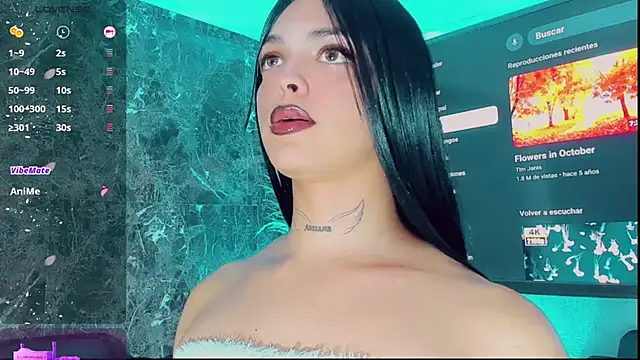 Emmaa Saenz  online show from October 22, 2025, 8:52 pm