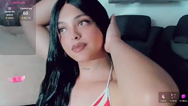 Snapshot of Emmaa_Saenz_ chatting on June 17, 2026, 11:49 pm Emmaa Saenz online show from June 17, 2026, 11:49 pm