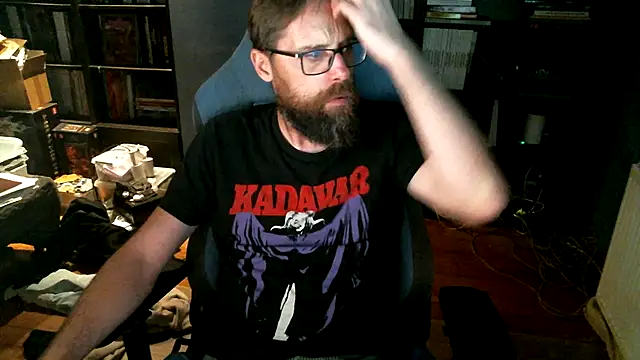 Snapshot of MeSteff chatting on September 18, 2025, 6:43 pm MeSteff online show from September 18, 2025, 6:43 pm