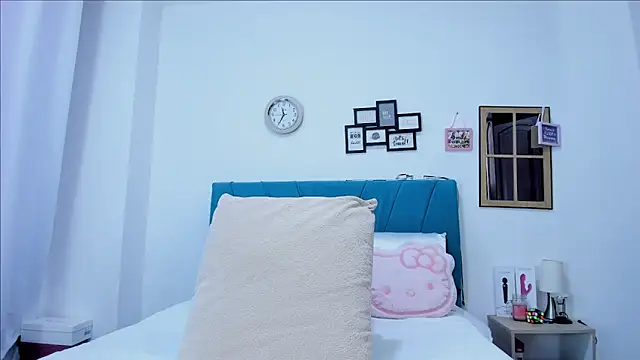 kamila lopez online show from March 2, 2026, 8:59 pm