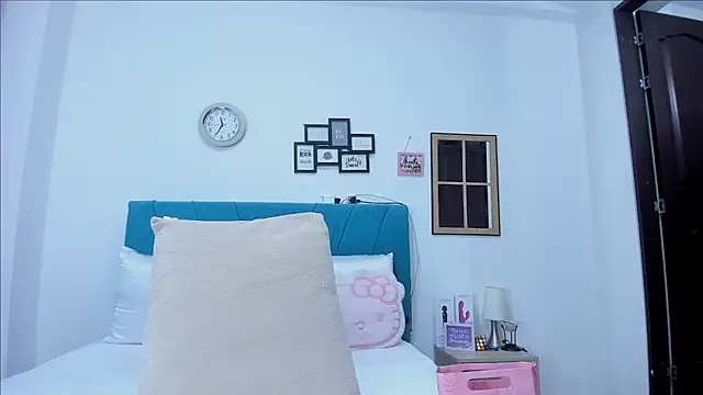 kamila lopez online show from March 9, 2026, 8:35 pm