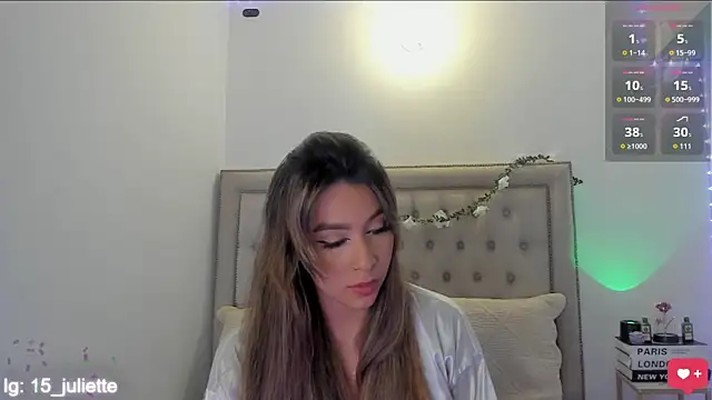 Snapshot of kristy_calderon chatting on May 2, 2026, 1:32 am kristy calderon online show from May 2, 2026, 1:32 am