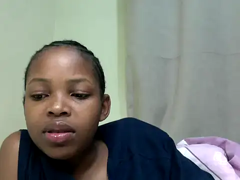 queen-sasha online show from May 13, 2026, 12:41 am