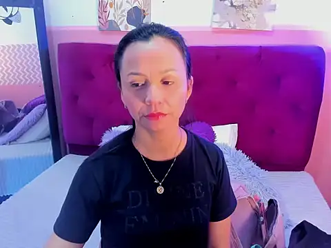 candysmitxxx online show from April 10, 2026, 2:28 am