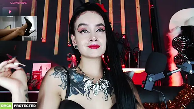 Liilith goddess  online show from December 18, 2025, 8:09 am