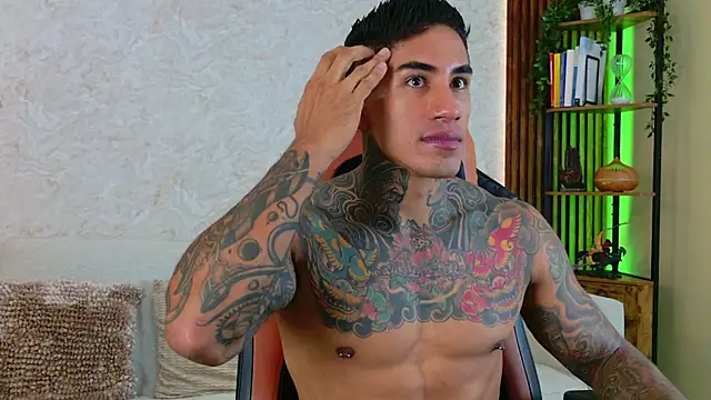 AdanReilly online show from November 14, 2025, 12:15 pm