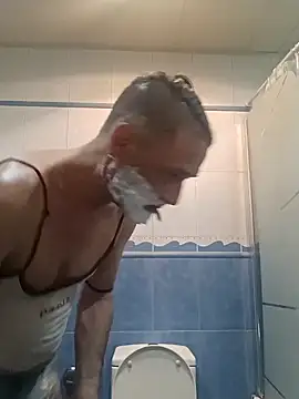 Lia Y PatrickX online show from January 18, 2025, 3:53 am