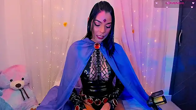 Snapshot of Hannahs_Napit chatting on February 11, 2025, 10:07 pm Hannahs Napit online show from February 11, 2025, 10:07 pm