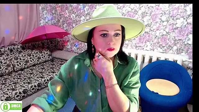 Julia-ru online show from January 22, 2025, 9:32 pm