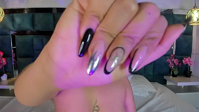 Abril Gomez06 online show from July 8, 2026, 8:13 pm