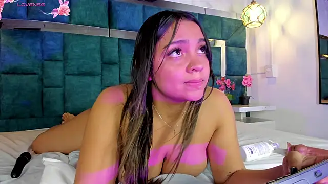 Abril Gomez06 online show from July 14, 2026, 2:05 am
