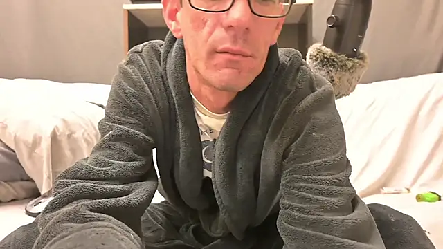 joeiandola online show from October 24, 2025, 3:52 pm