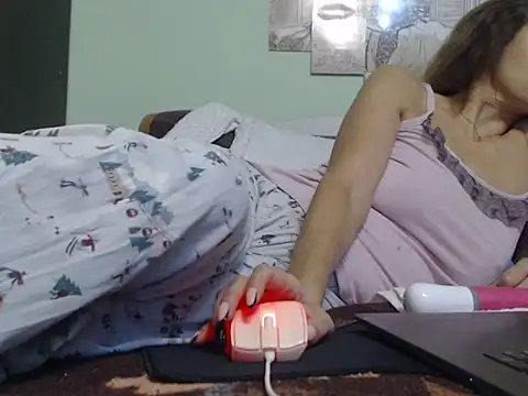 Snapshot of SexyGioconda chatting on February 21, 2025, 2:28 am SexyGioconda online show from February 21, 2025, 2:28 am