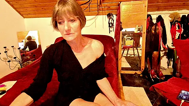 Snapshot of Hot_Colettte chatting on May 29, 2026, 7:56 pm Hot Colettte online show from May 29, 2026, 7:56 pm