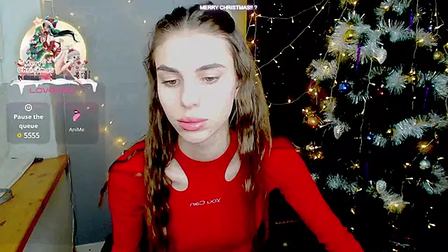 Snapshot of EmmyGreans chatting on December 28, 2024, 6:39 am EmmyGreans online show from December 28, 2024, 6:39 am