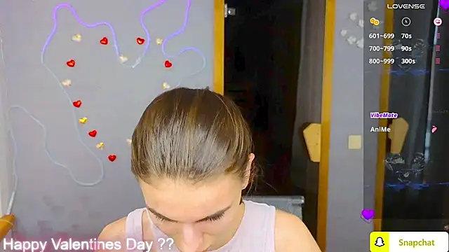 Snapshot of EmmyGreans chatting on February 16, 2025, 6:32 am EmmyGreans online show from February 16, 2025, 6:32 am