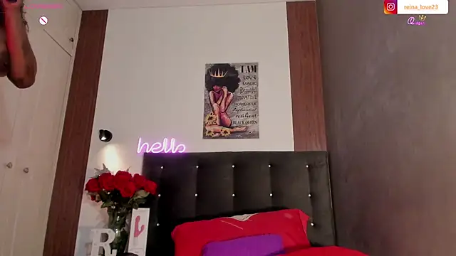 Reina Love2 online show from July 24, 2026, 3:04 am