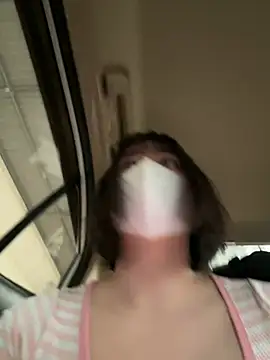 May-Squirt online show from February 19, 2025, 2:01 am