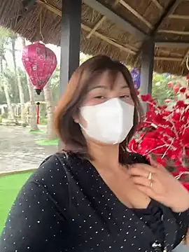 May-Squirt online show from February 22, 2025, 5:02 am