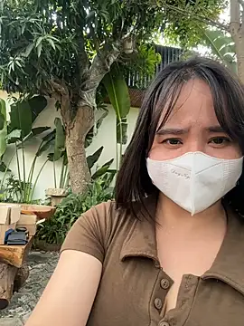 May-Squirt online show from October 22, 2025, 4:02 am