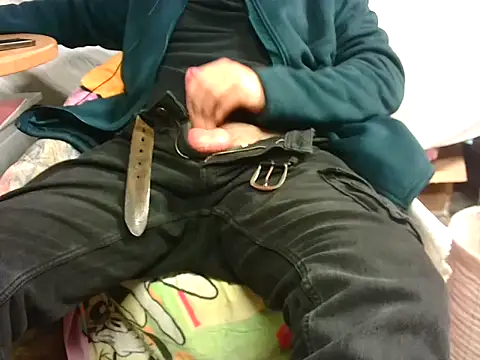 Giulio35 Pika online show from November 30, 2025, 5:50 pm