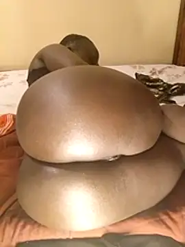 Snapshot of Misskhalifa_ chatting on February 17, 2026, 1:02 am Misskhalifa online show from February 17, 2026, 1:02 am