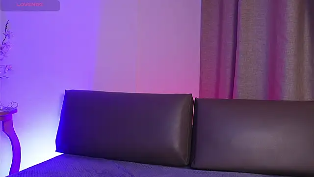 Snapshot of ShelleyMorell chatting on September 17, 2025, 1:13 pm ShelleyMorell online show from September 17, 2025, 1:13 pm