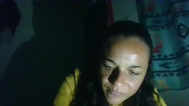 Snapshot of GiveLove1 chatting on December 28, 2024, 3:26 am GiveLove1 online show from December 28, 2024, 3:26 am