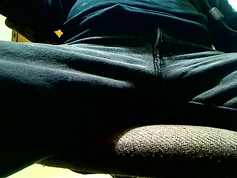 Snapshot of markluvskitty chatting on October 30, 2025, 12:39 pm markluvskitty online show from October 30, 2025, 12:39 pm