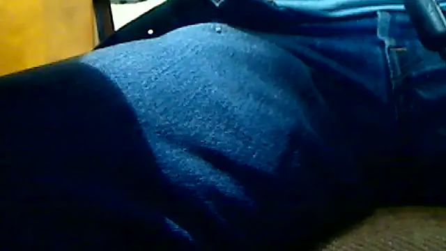 Snapshot of markluvskitty chatting on March 4, 2026, 8:26 pm markluvskitty online show from March 4, 2026, 8:26 pm