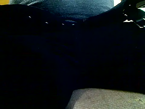 Snapshot of markluvskitty chatting on March 31, 2026, 3:23 pm markluvskitty online show from March 31, 2026, 3:23 pm