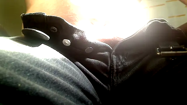 Snapshot of markluvskitty chatting on April 14, 2026, 1:50 pm markluvskitty online show from April 14, 2026, 1:50 pm