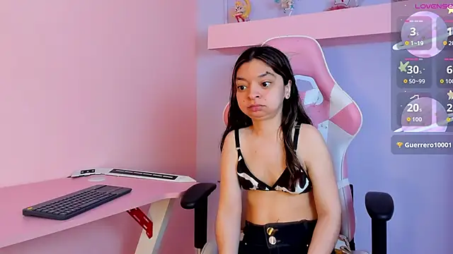 CharlotteMuller online show from October 17, 2025, 8:11 pm