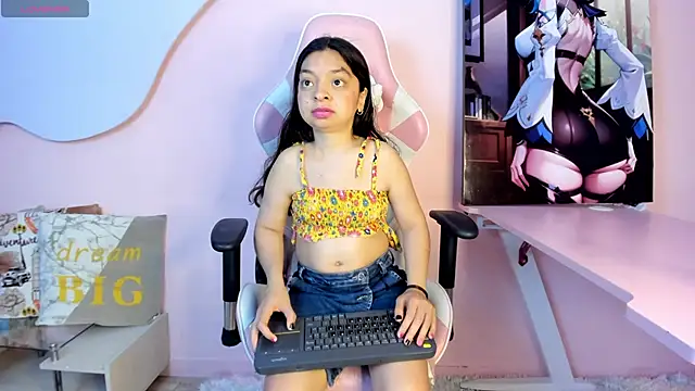 CharlotteMuller online show from February 7, 2026, 9:07 pm