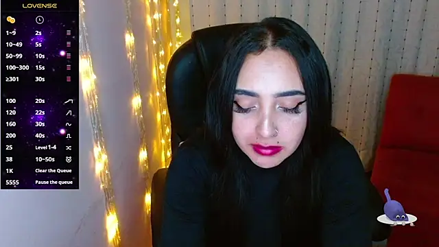 Snapshot of AmberGoddess_ chatting on January 26, 2025, 8:36 am AmberGoddess online show from January 26, 2025, 8:36 am